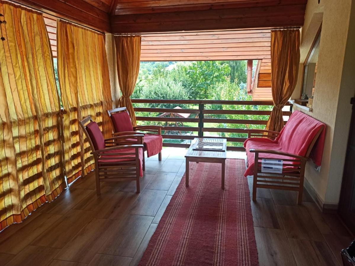 Agropensiunea Florina-Maria Branistea  Extérieur photo